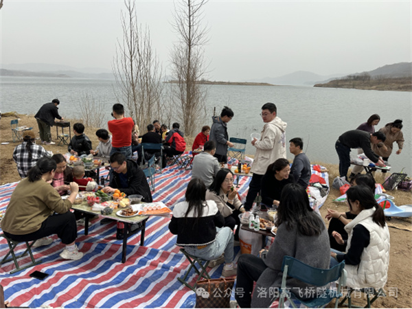 春日“趣”燒烤，不負(fù)好“食”光  公司開展部門團(tuán)建活動(dòng)
